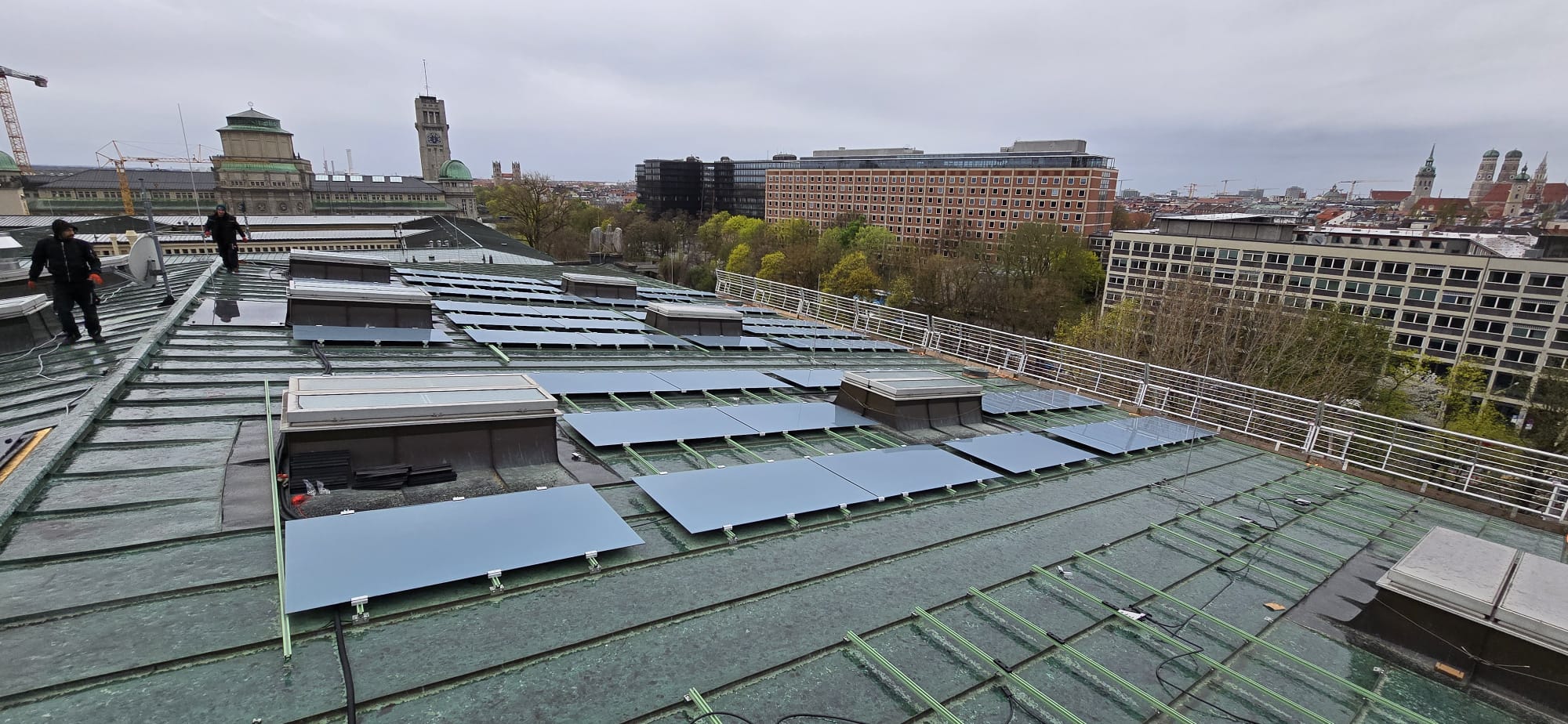 Baufortschritt — Modulverlegung auf dem Forum der Zukunft